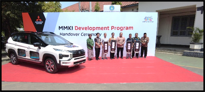 Donasi Fasilitas Kendaraan Praktik - Mitsubishi XPANDER