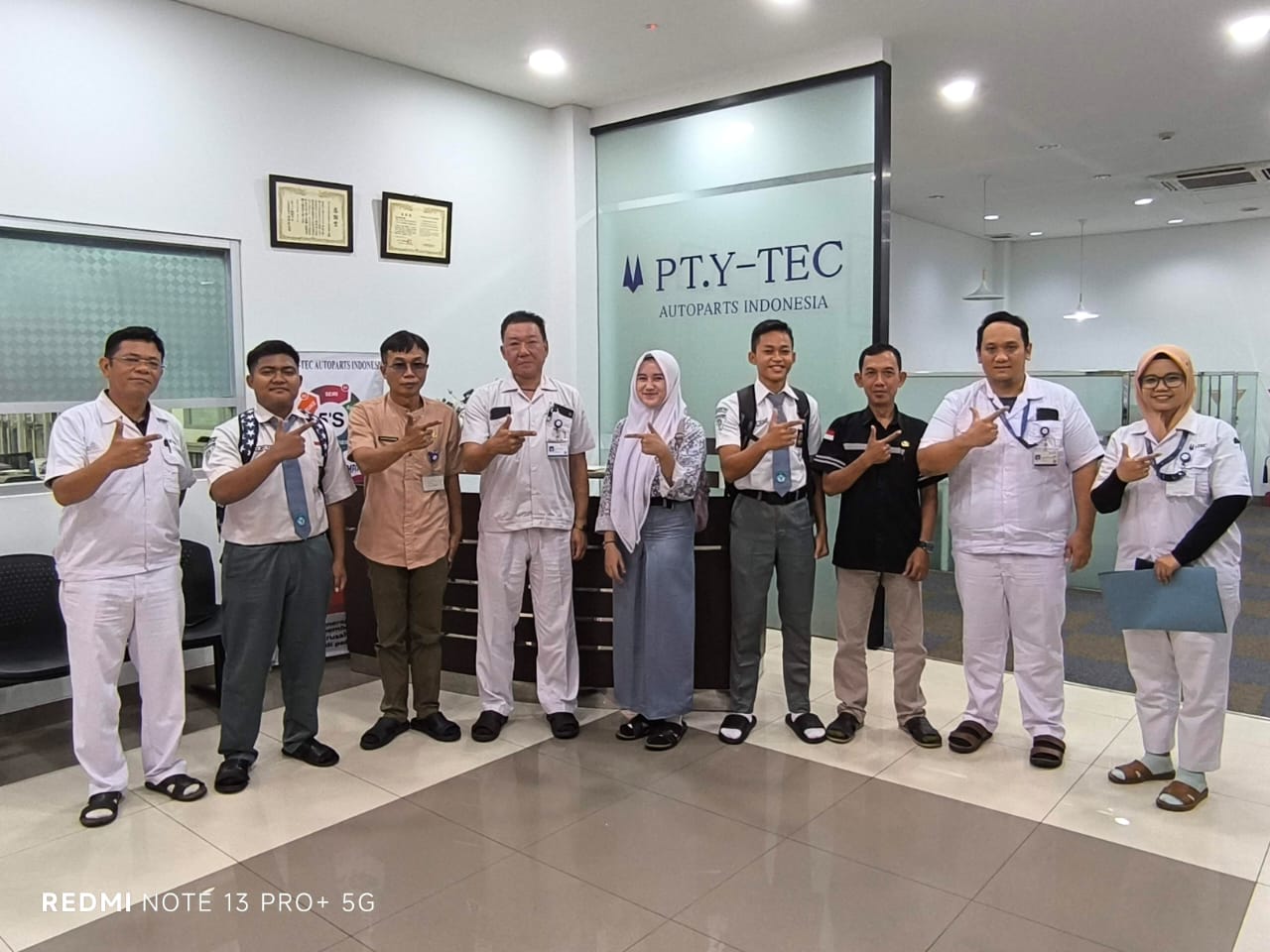 Prakter Kerja Industri SMK Negeri 1 Cikarang Pusat